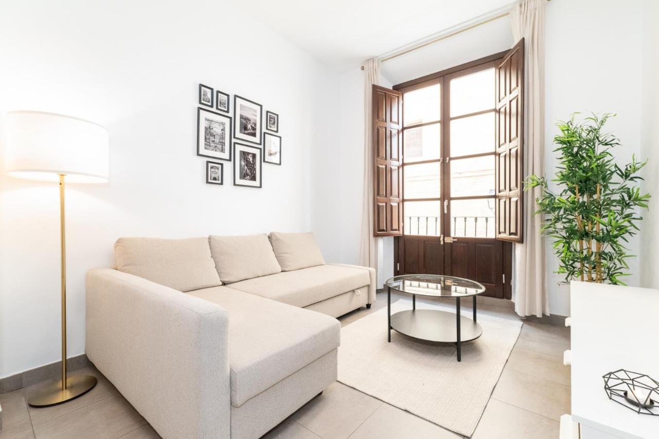 Moderno Apartamento Centro De Granada 2 Eksteriør bilde