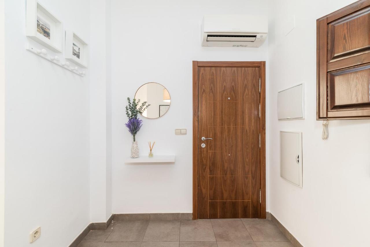 Moderno Apartamento Centro De Granada 2 Eksteriør bilde