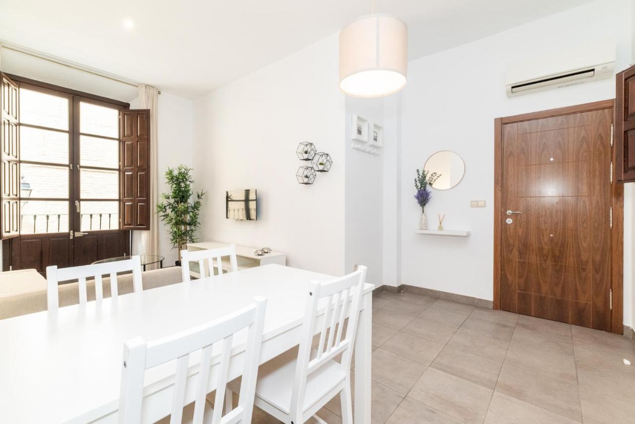 Moderno Apartamento Centro De Granada 2 Eksteriør bilde